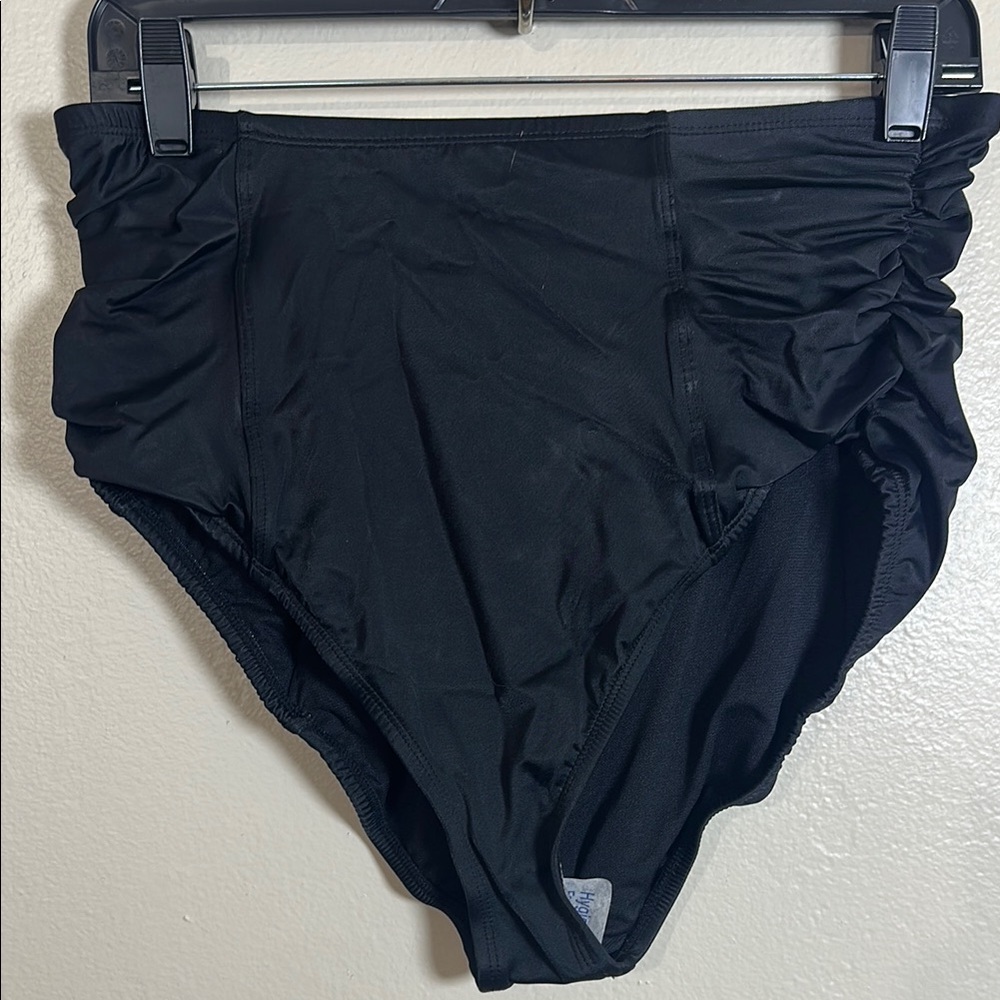 NEW Beach‎ Betty Elegant Black Ruched Swim Bottoms
